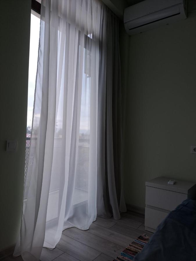 Izo'S Home Кутаїсі Екстер'єр фото